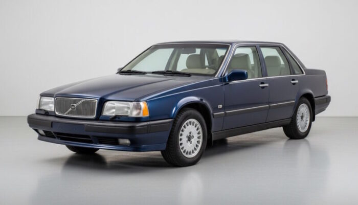 VOLVO S90 (1997 - 1998)