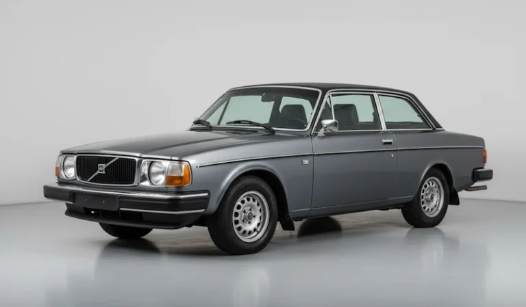 Volvo 262C (1977-1981)