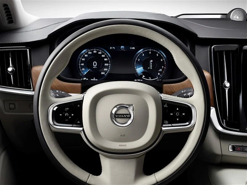 Volvo S90 (2016-2019) steering wheel