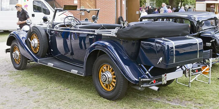 Grosser Mercedes W07 Cabriolet A side view