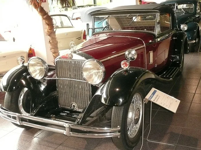 Mercedes-Benz Mannheim Cabriolet front