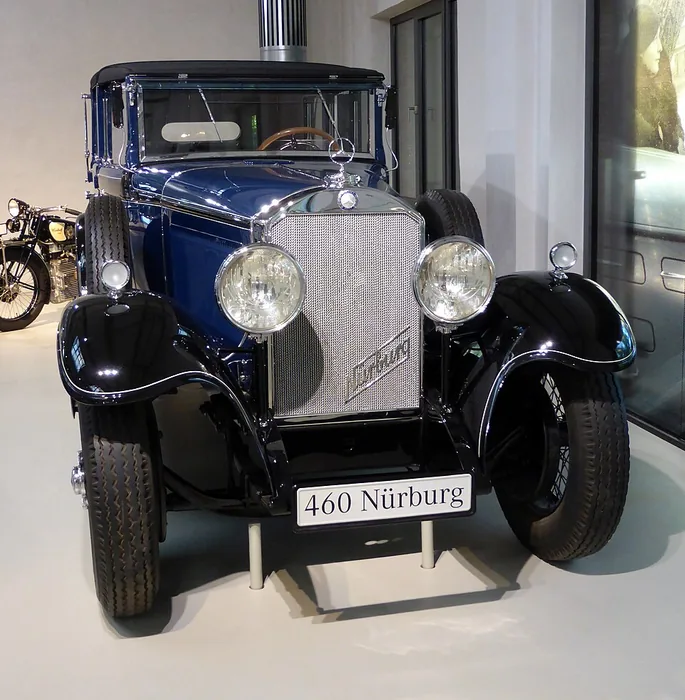 Mercedes-Benz Typ Nürburg Cabriolet C side profile