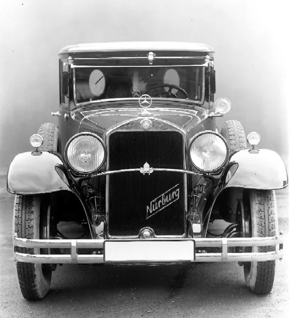 Mercedes-Benz Nurburg sedan front