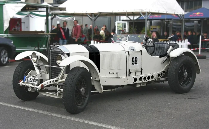 Mercedes-Benz SSKL front view