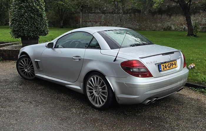 2004 Mercedes-Benz SLK 55 AMG R171 roadster